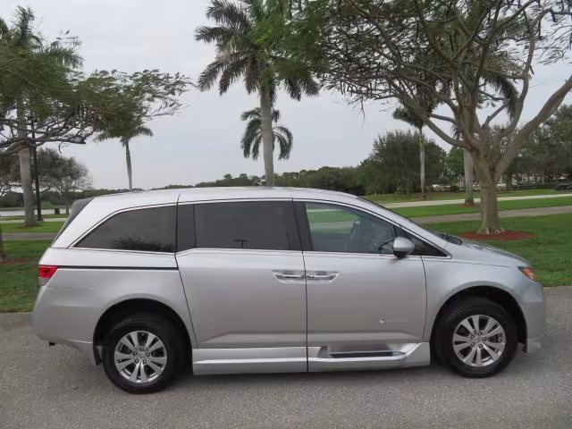 2014 Honda Odyssey - 5FNRL5H68EB083142 - Image #20