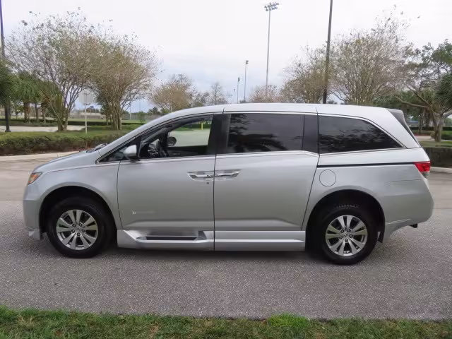 2014 Honda Odyssey - 5FNRL5H68EB083142 - Image #25