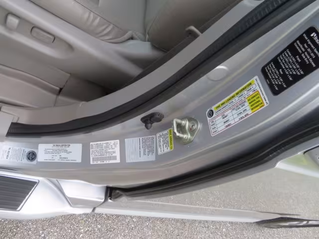 2014 Honda Odyssey - 5FNRL5H68EB083142 - Image #38