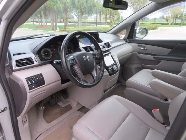 2014 Honda Odyssey - 5FNRL5H68EB083142 - Image #40