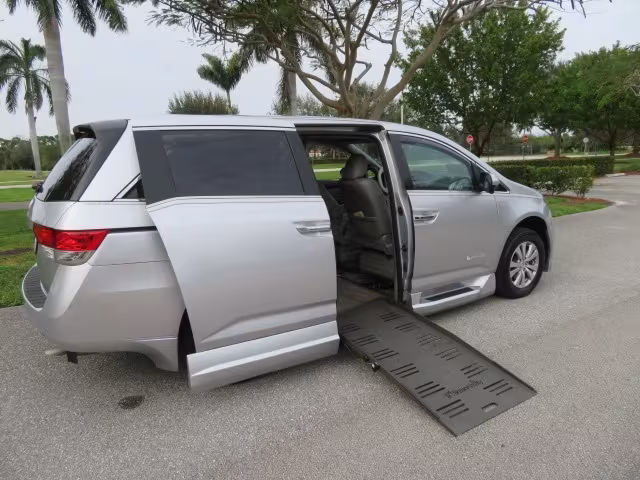 2014 Honda Odyssey - 5FNRL5H68EB083142 - Image #58