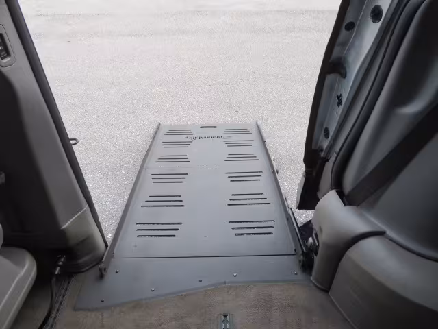2014 Honda Odyssey - 5FNRL5H68EB083142 - Image #68