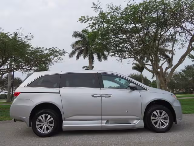 2014 Honda Odyssey - 5FNRL5H68EB083142 - Image #7