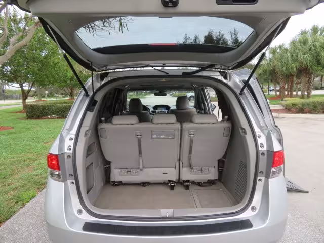 2014 Honda Odyssey - 5FNRL5H68EB083142 - Image #77