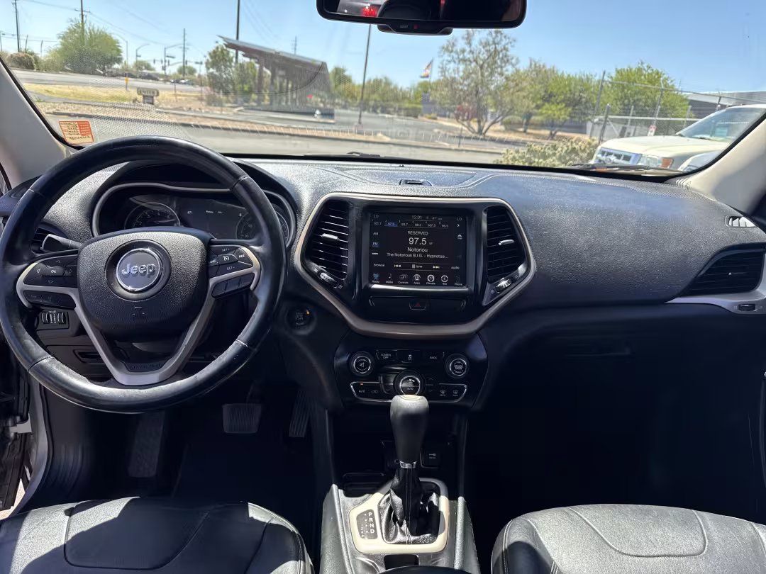 2014 Jeep Cherokee - 1C4PJLDS5EW221686 - Image #12