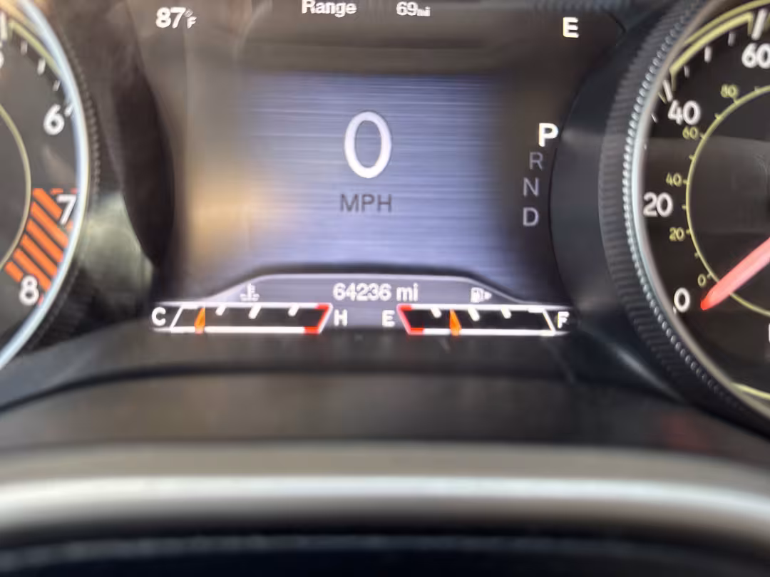 2014 Jeep Cherokee - 1C4PJLDS5EW221686 - Image #16