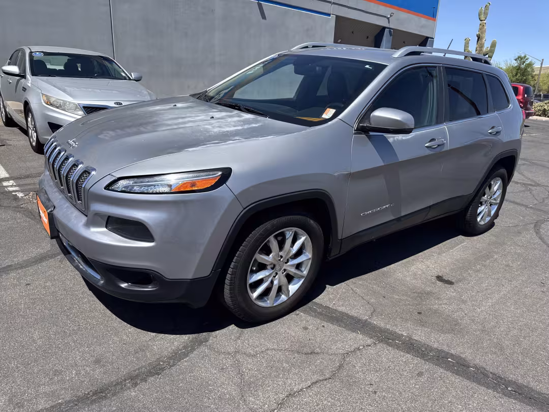 2014 Jeep Cherokee - 1C4PJLDS5EW221686 - Image #2
