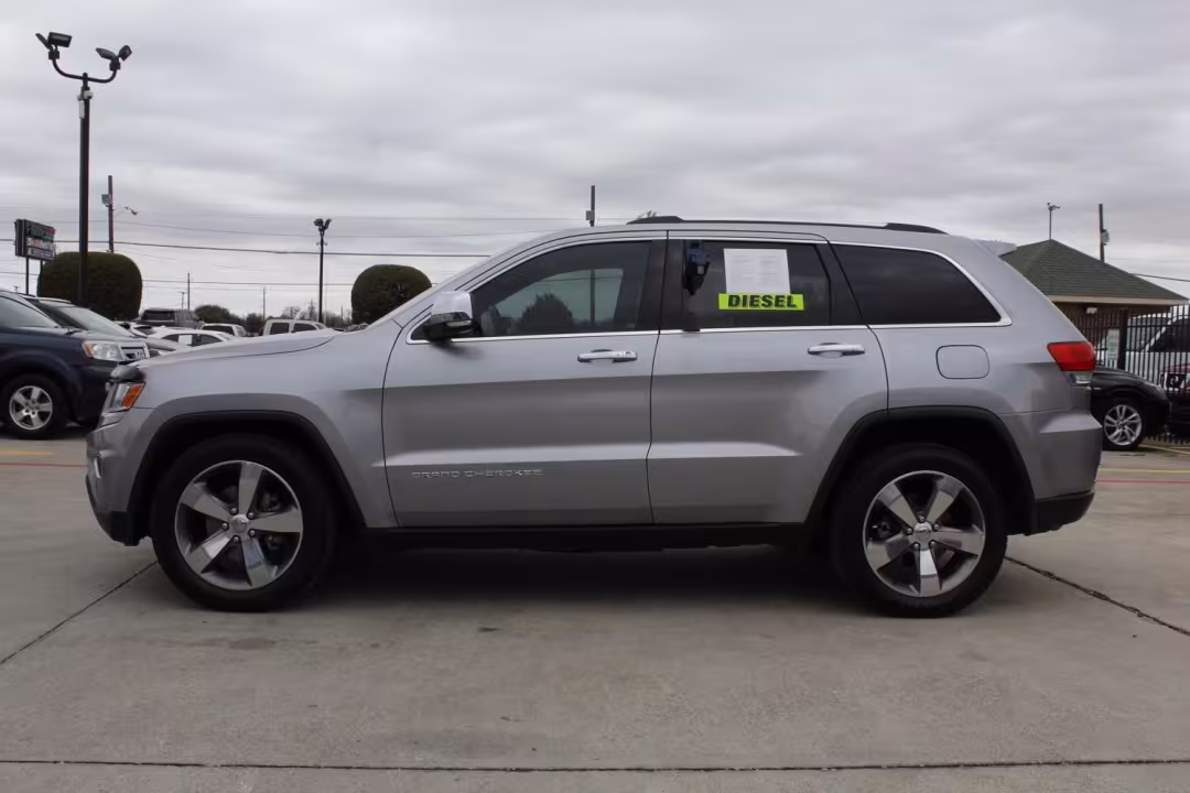 2014 Jeep Grand Cherokee - 1C4RJEBM6EC336498 - Image #2