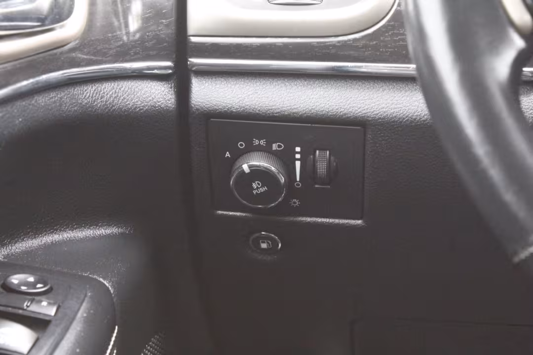 2014 Jeep Grand Cherokee - 1C4RJEBM6EC336498 - Image #20