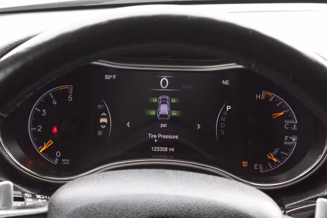 2014 Jeep Grand Cherokee - 1C4RJEBM6EC336498 - Image #22