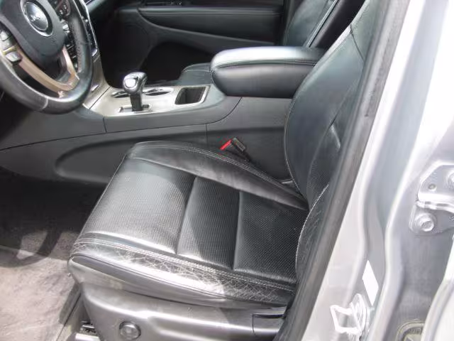 2014 Jeep Grand Cherokee - 1C4RJECG4EC216871 - Image #9