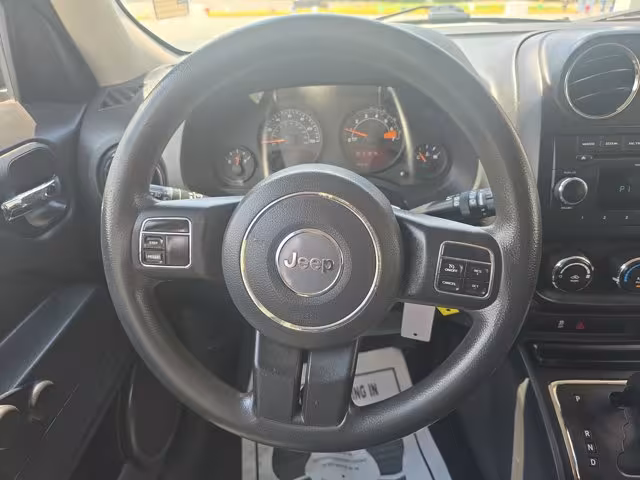 2014 Jeep Patriot - 1C4NJPBBXED925265 - Image #10