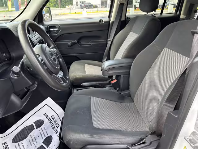 2014 Jeep Patriot - 1C4NJPBBXED925265 - Image #7