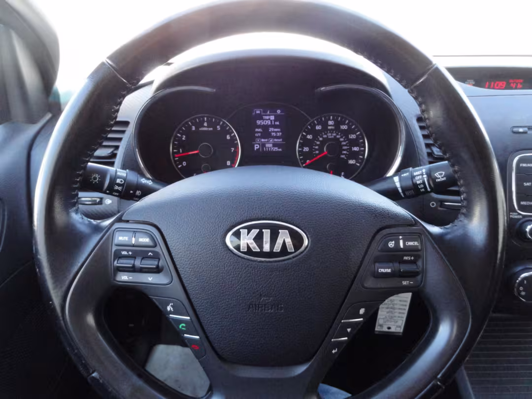 2014 Kia Forte Koup - KNAFX6A80E5237592 - Image #12