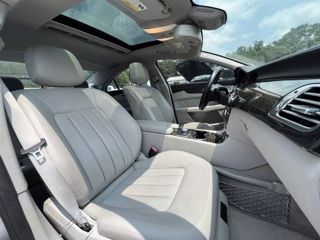 2014 Mercedes-Benz CLS-Class - WDDLJ7DB5EA097072 - Image #34