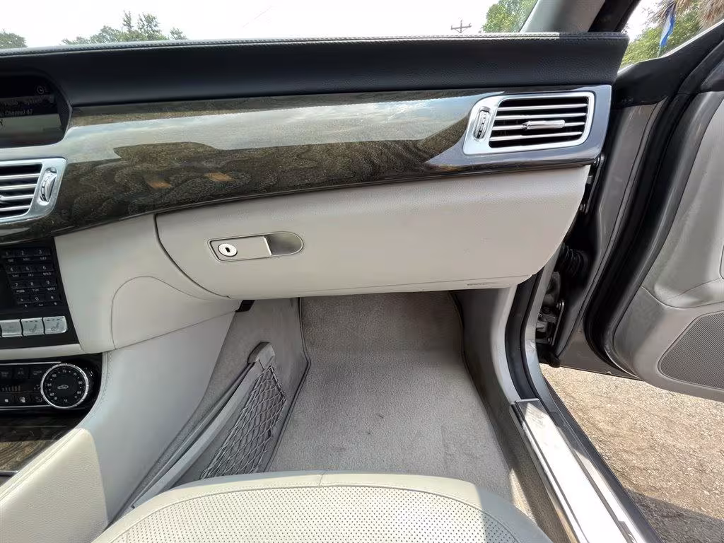 2014 Mercedes-Benz CLS-Class - WDDLJ7DB5EA097072 - Image #35
