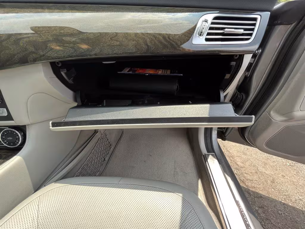 2014 Mercedes-Benz CLS-Class - WDDLJ7DB5EA097072 - Image #36
