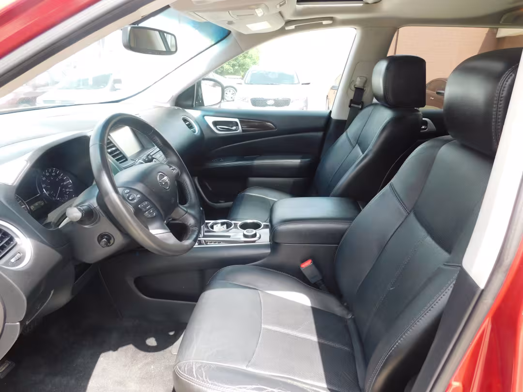 2014 Nissan Pathfinder - 5N1AR2MM0EC620271 - Image #3