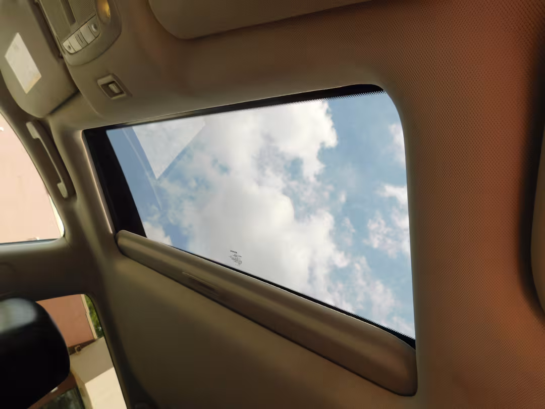 2014 Nissan Pathfinder - 5N1AR2MM0EC620271 - Image #4