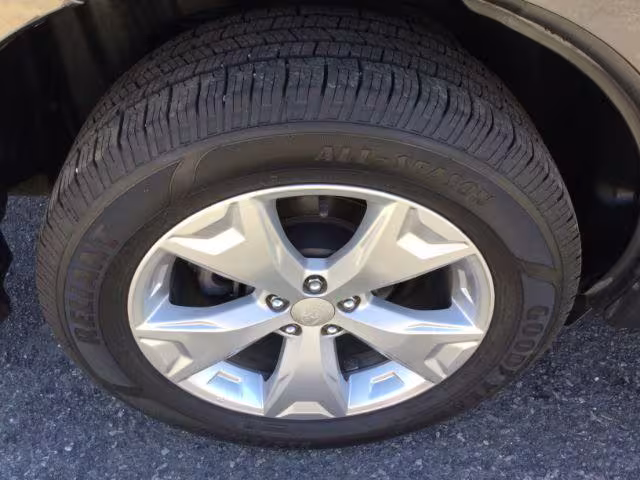 2014 Subaru Forester - JF2SJAJC8EH531557 - Image #15