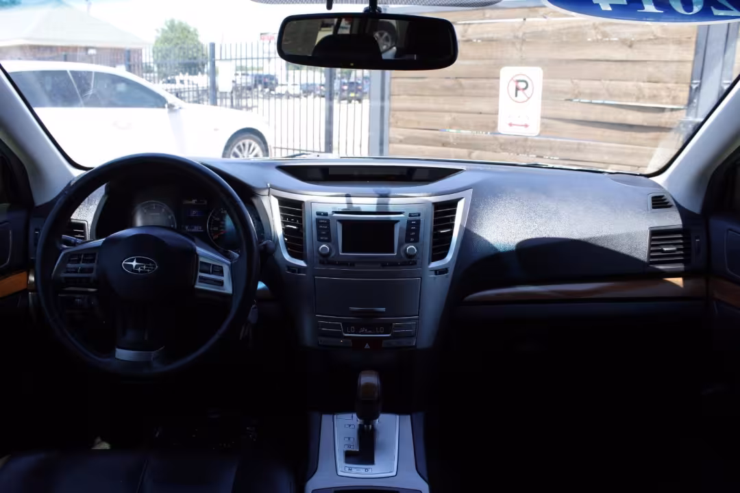 2014 Subaru Outback - 4S4BRDLC3E2319895 - Image #16