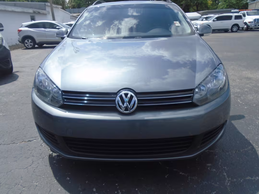 2014 Volkswagen Jetta SportWagen - 3VWPP7AJXEM602464 - Image #1