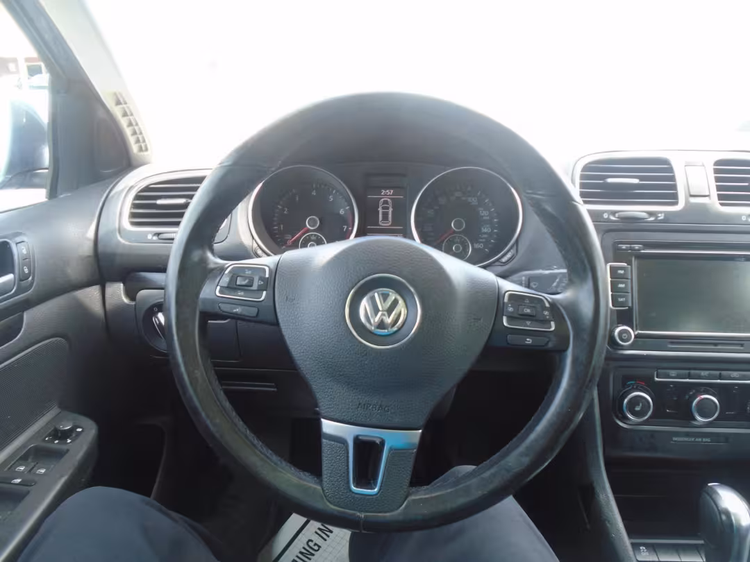 2014 Volkswagen Jetta SportWagen - 3VWPP7AJXEM602464 - Image #9