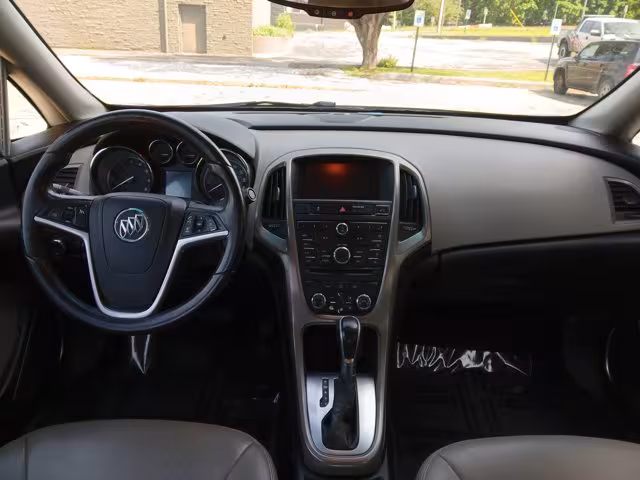 2015 Buick Verano - 1G4PP5SK2F4193108 - Image #11