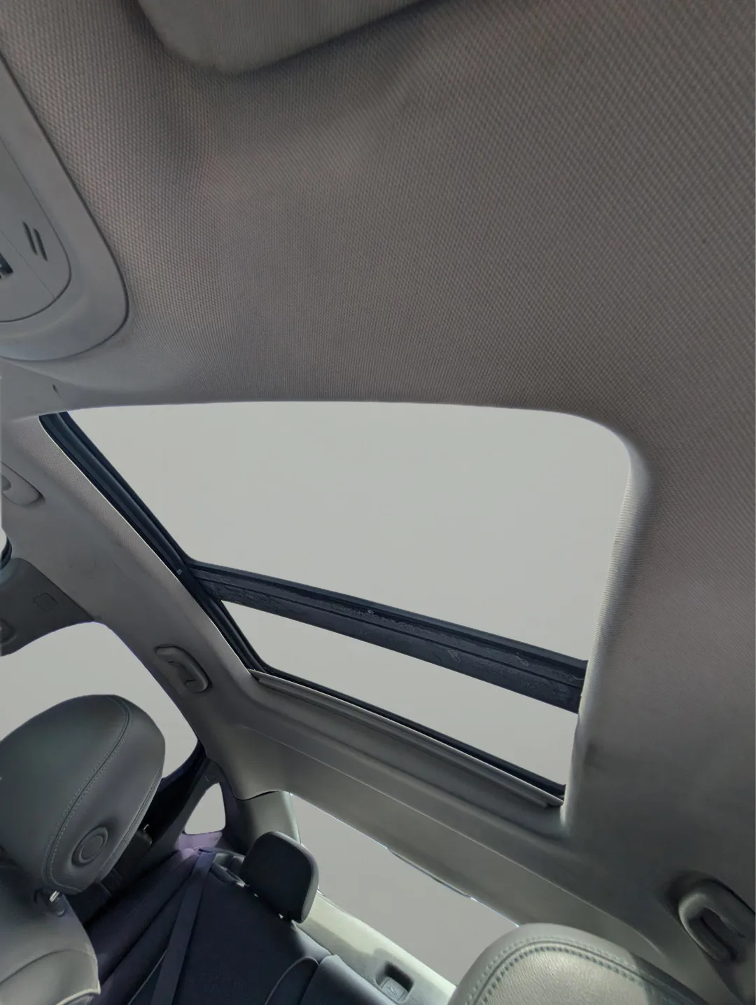 2015 Chevrolet Impala - 1G1125S35FU132040 - Image #16