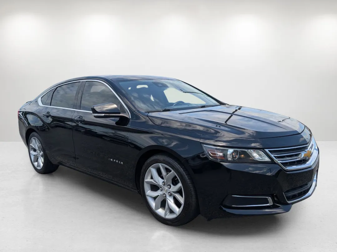 2015 Chevrolet Impala - 1G1125S35FU132040 - Image #3