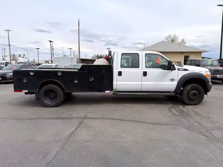 2015 Ford F-550 - 1FD0W5HT7FED58150 - Image #7