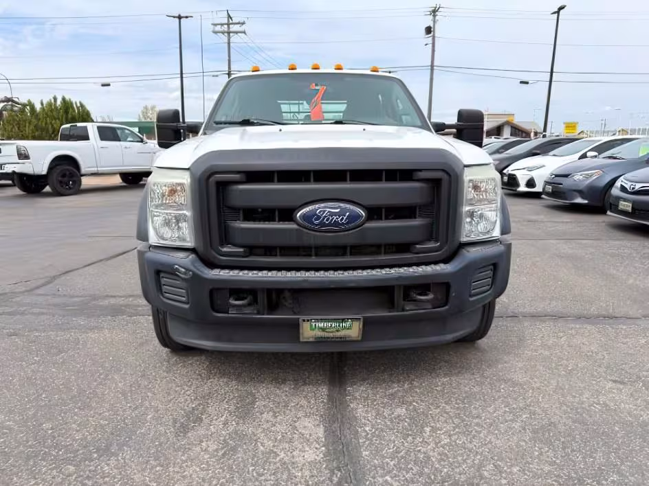 2015 Ford F-550 - 1FD0W5HT7FED58150 - Image #9