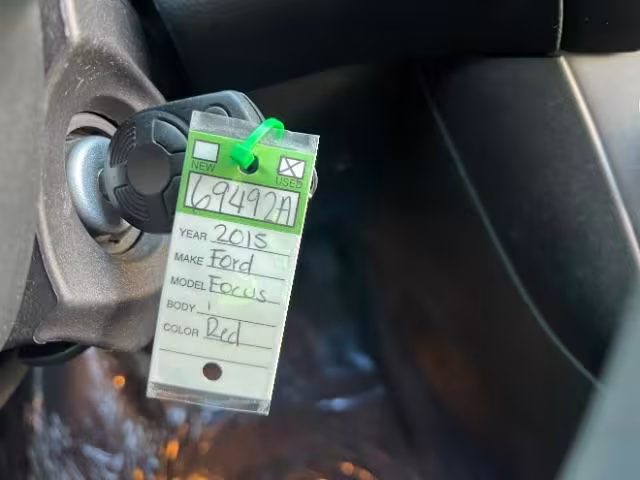 2015 Ford Focus - 1FADP3K21FL369492 - Image #31