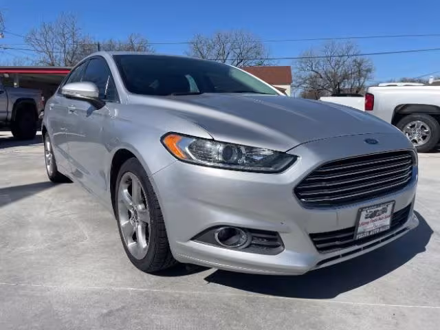 2015 Ford Fusion - 3FA6P0H92FR267583 - Image #16