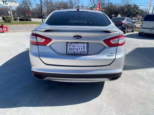 2015 Ford Fusion - 3FA6P0H92FR267583 - Image #2