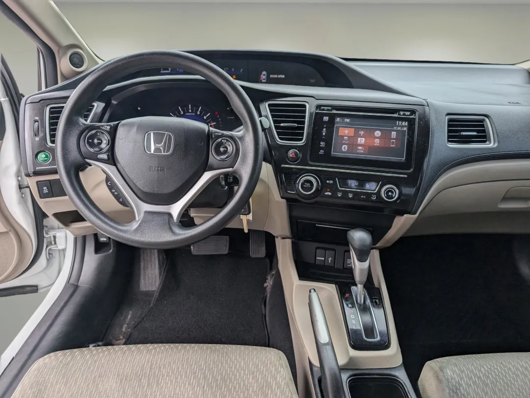 2015 Honda Civic Sedan - 19XFB2F74FE054924 - Image #12
