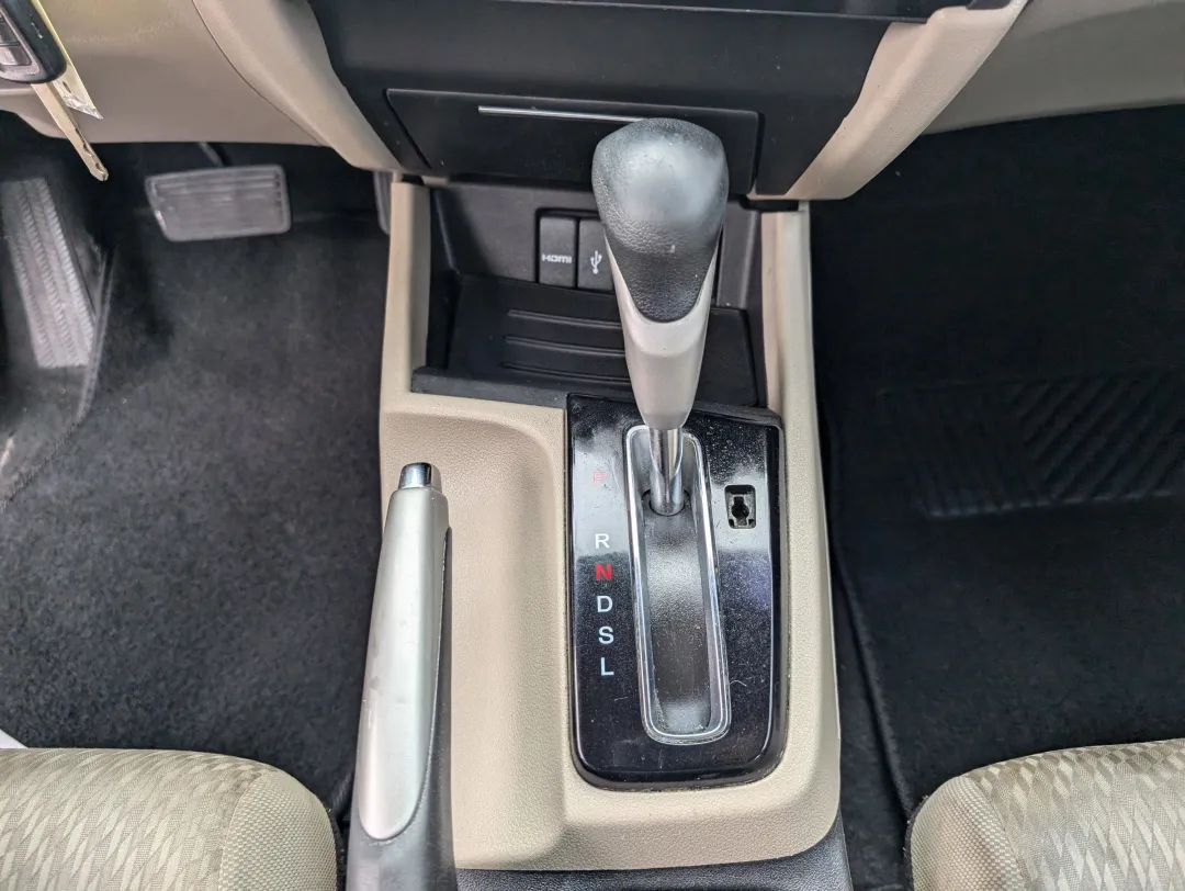 2015 Honda Civic Sedan - 19XFB2F74FE054924 - Image #14
