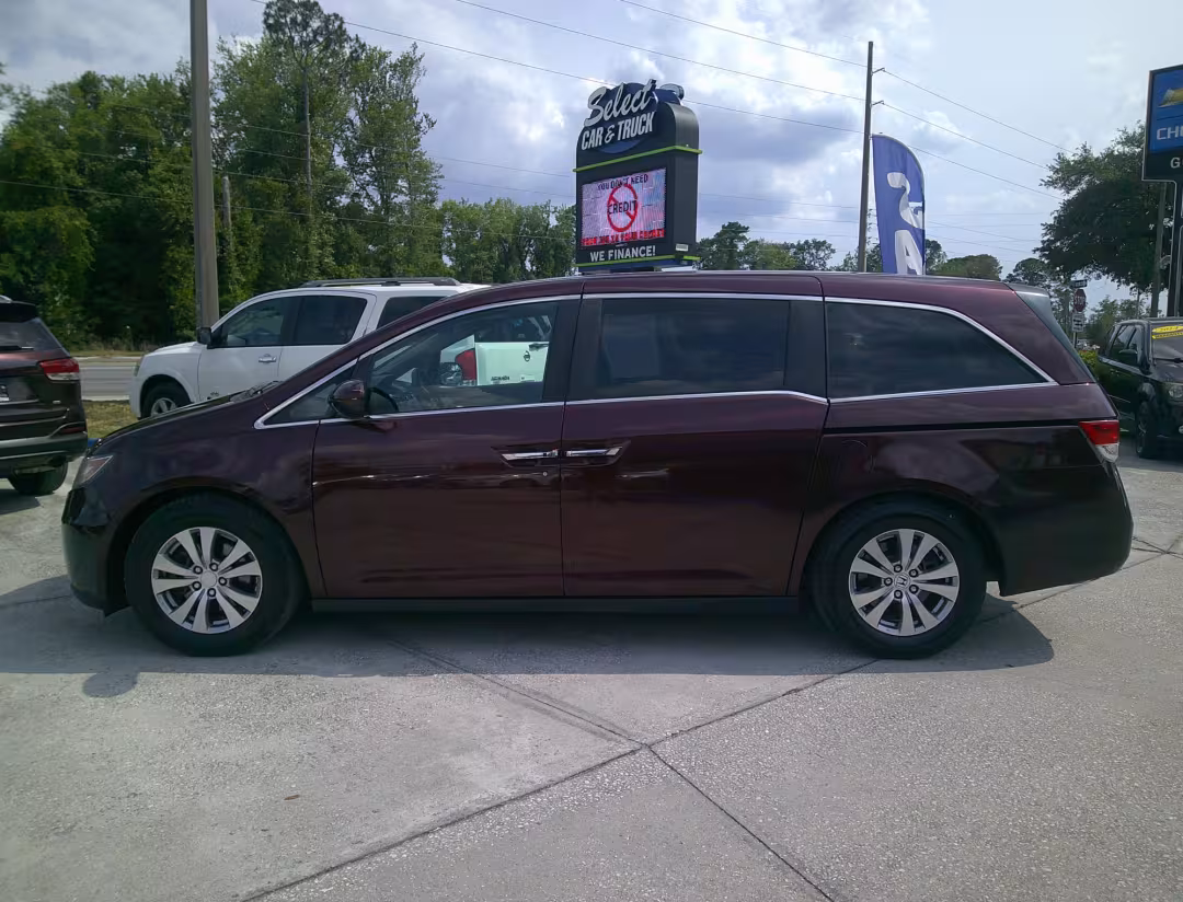 2015 Honda Odyssey - 5FNRL5H44FB086703 - Image #5