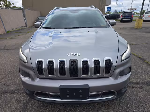2015 Jeep Cherokee - 1C4PJLDB9FW765769 - Image #2