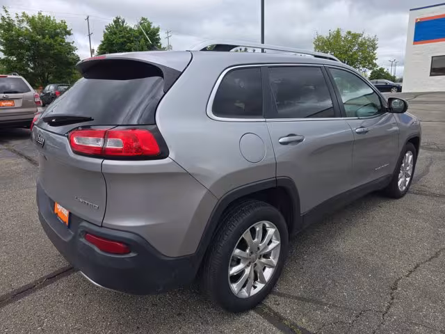 2015 Jeep Cherokee - 1C4PJLDB9FW765769 - Image #20