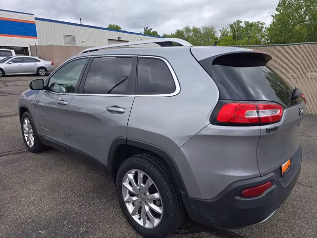 2015 Jeep Cherokee - 1C4PJLDB9FW765769 - Image #4