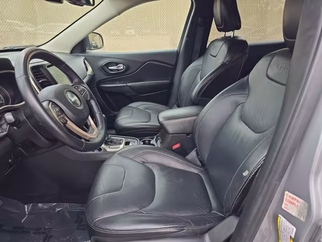 2015 Jeep Cherokee - 1C4PJLDB9FW765769 - Image #9