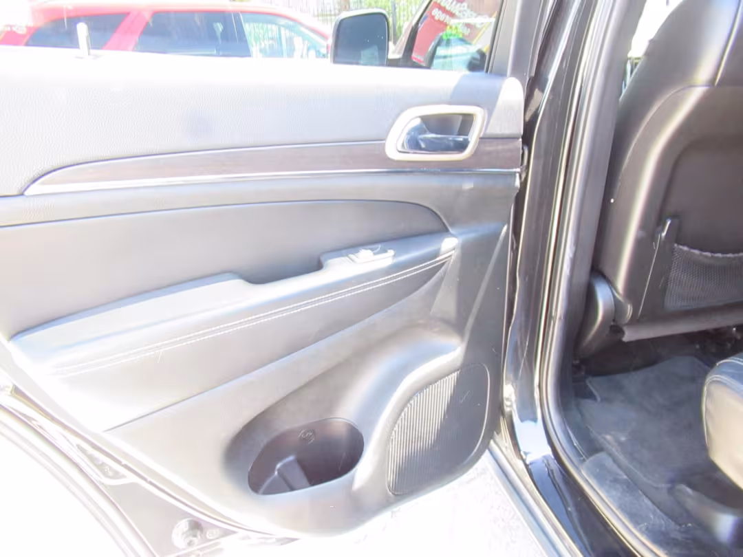 2015 Jeep Grand Cherokee - 1C4RJFBG7FC653854 - Image #1
