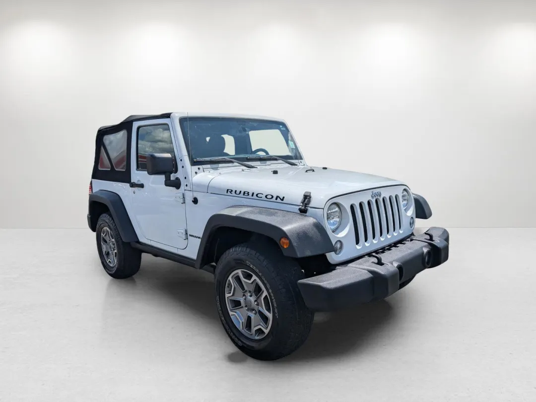 2015 Jeep Wrangler - 1C4BJWCG4FL568812 - Image #3