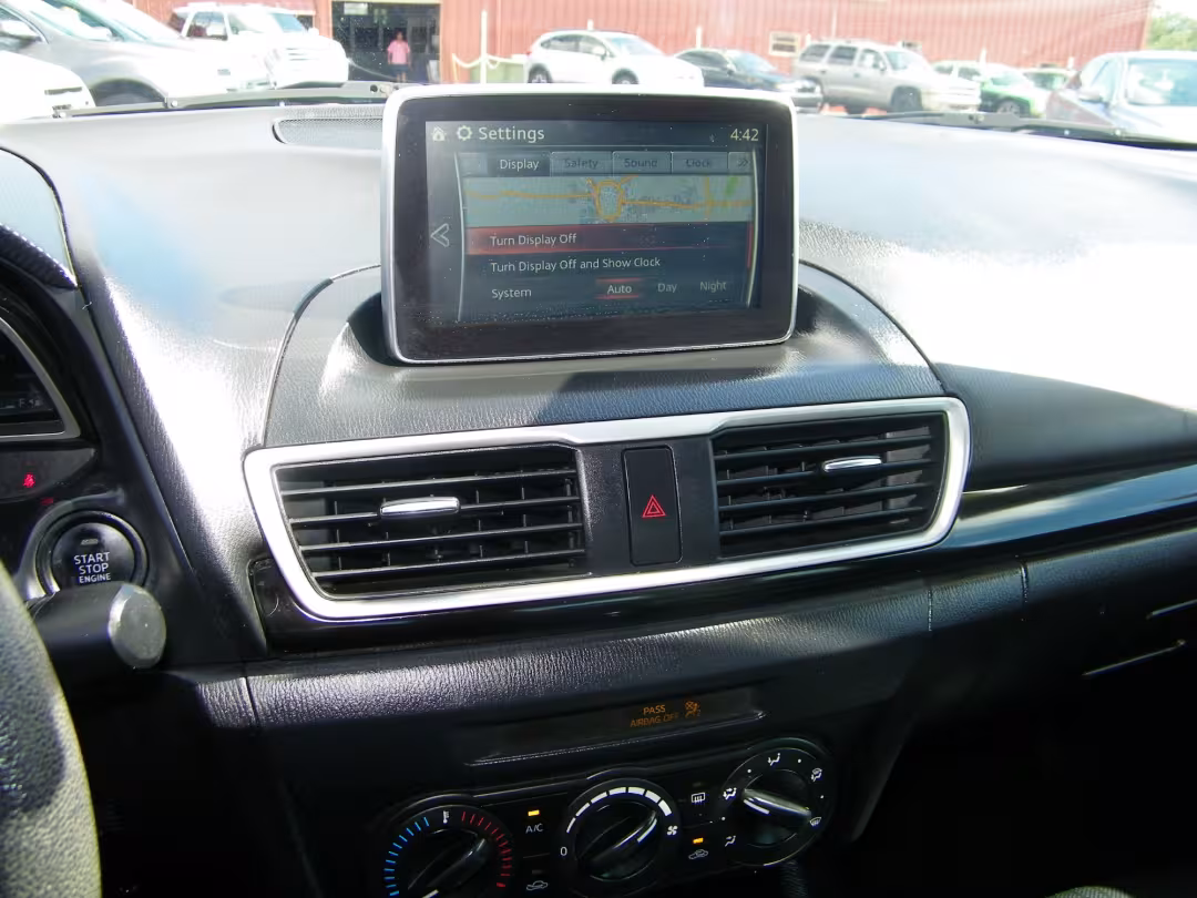 2015 Mazda MAZDA3 - 3MZBM1U79FM166790 - Image #16