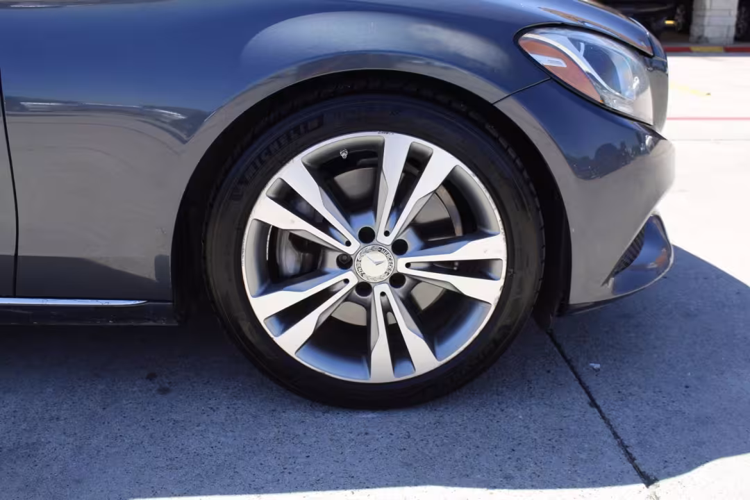 2015 Mercedes-Benz C-Class - 55SWF4JB0FU060952 - Image #9