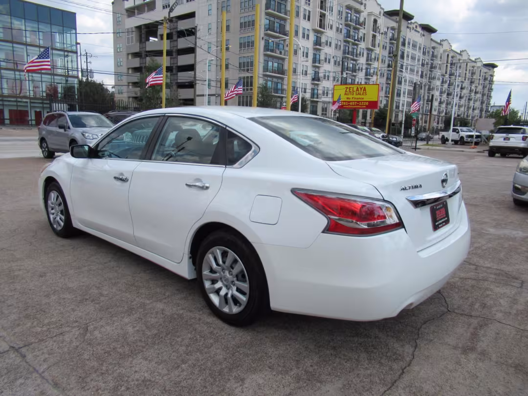 2015 Nissan Altima - 1N4AL3AP0FC270545 - Image #27