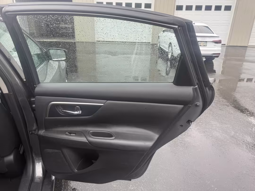 2015 Nissan Altima - 1N4AL3AP9FN904326 - Image #25