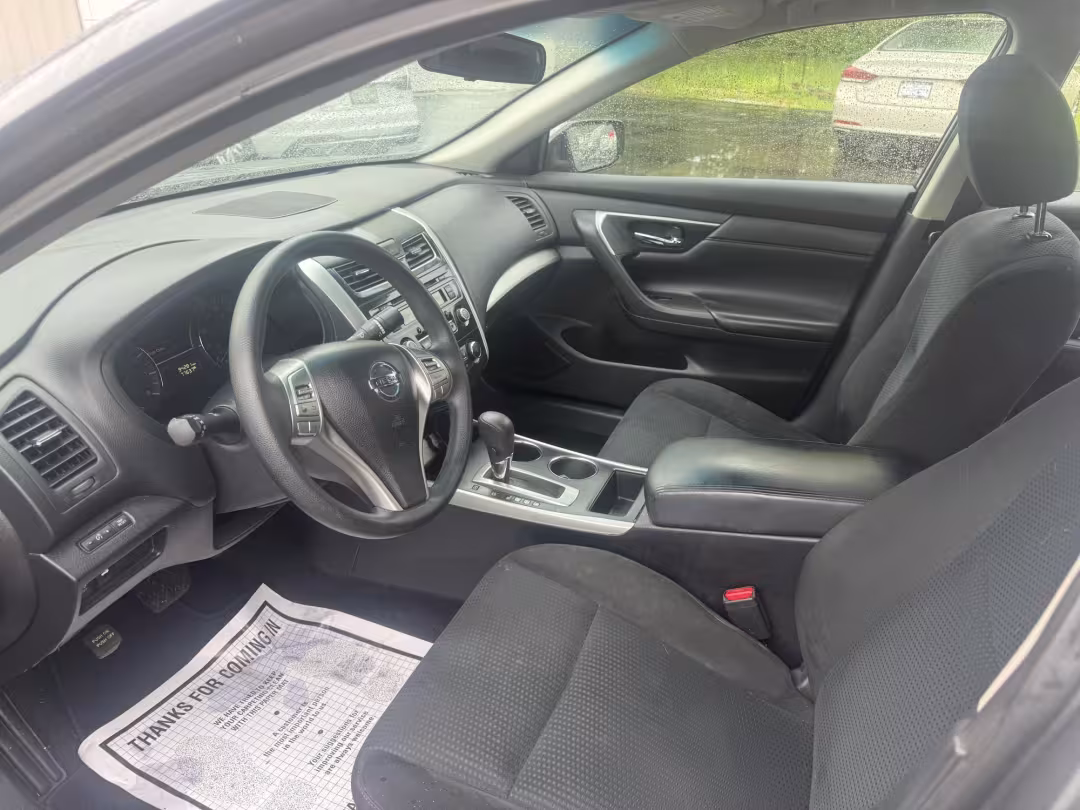 2015 Nissan Altima - 1N4AL3AP9FN904326 - Image #6