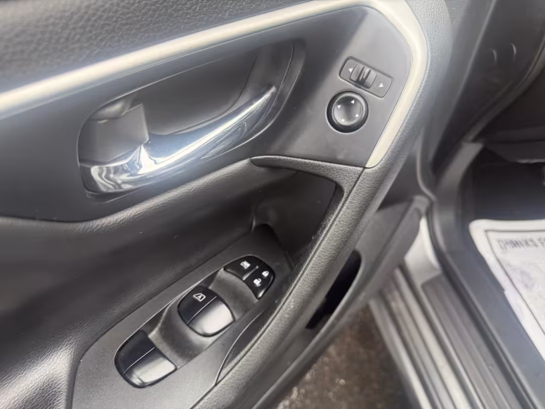 2015 Nissan Altima - 1N4AL3AP9FN904326 - Image #8